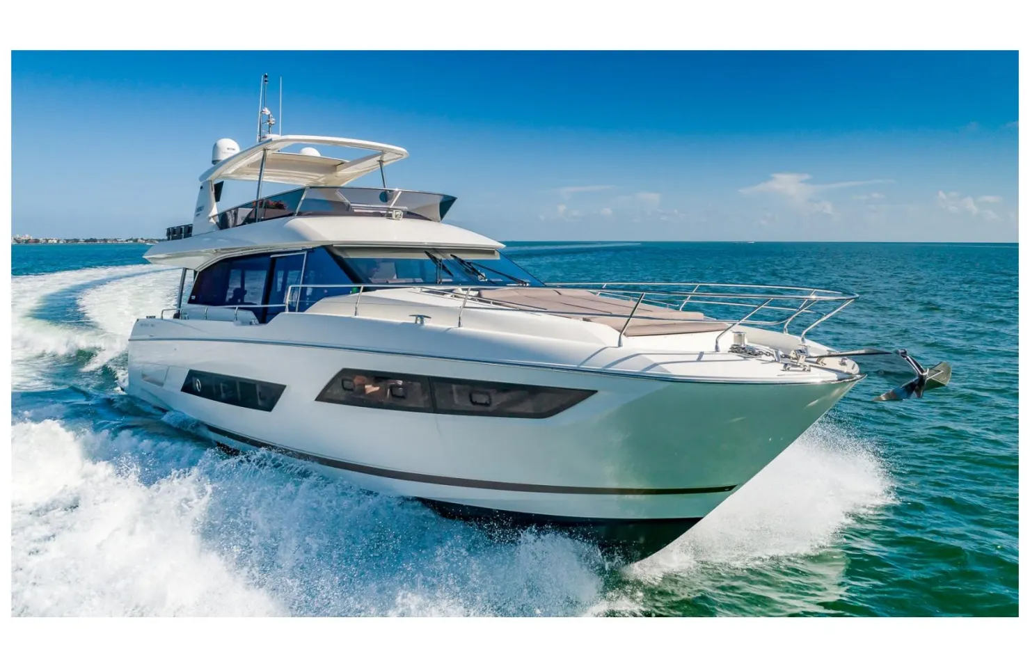 Prestige Luxury yacht Charter in Miami