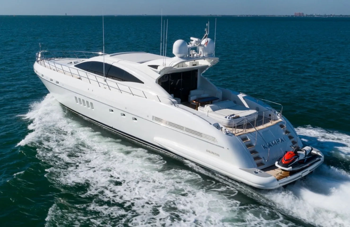 Mangusta boat rental from Miami