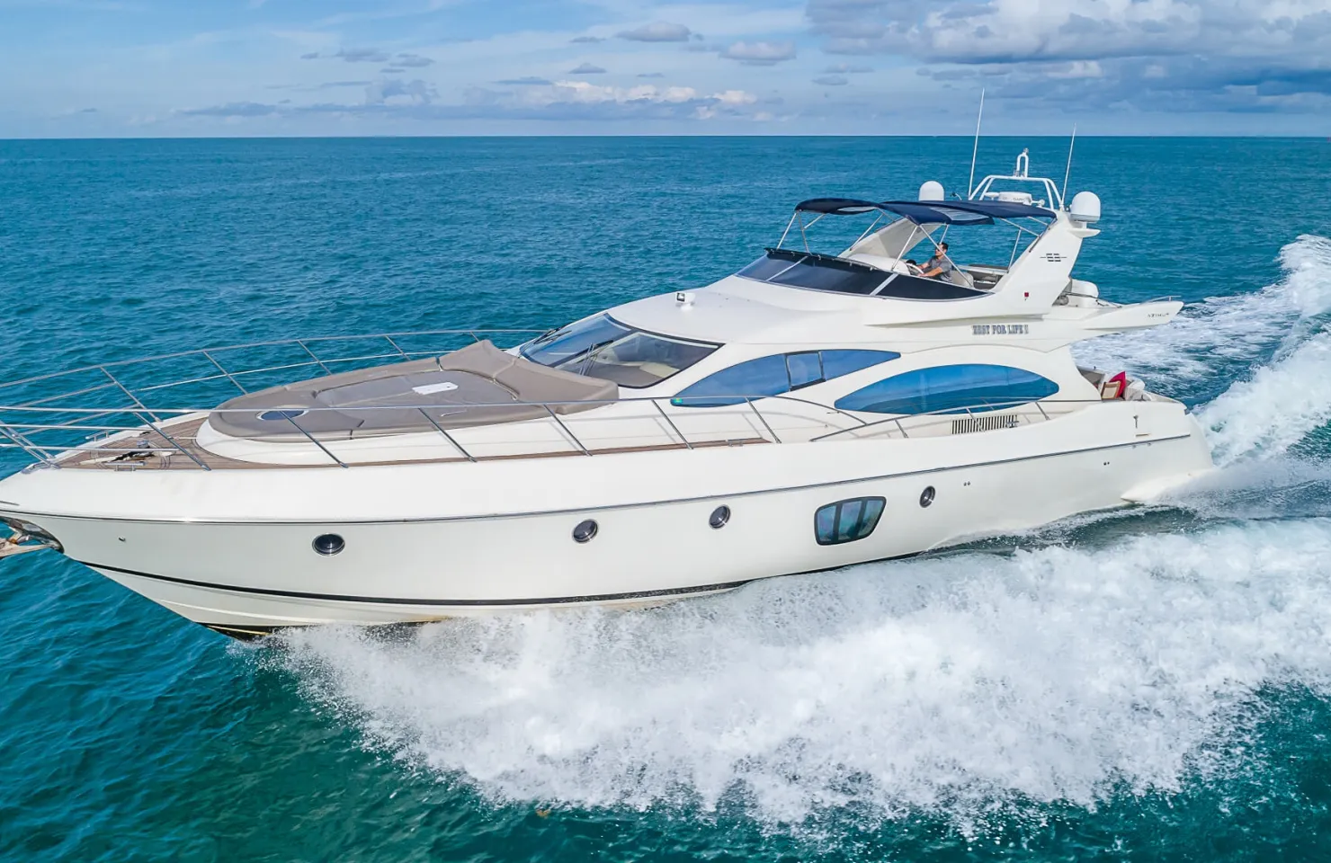 Desportivo iate de luxo Azimut para aluguer em Miami