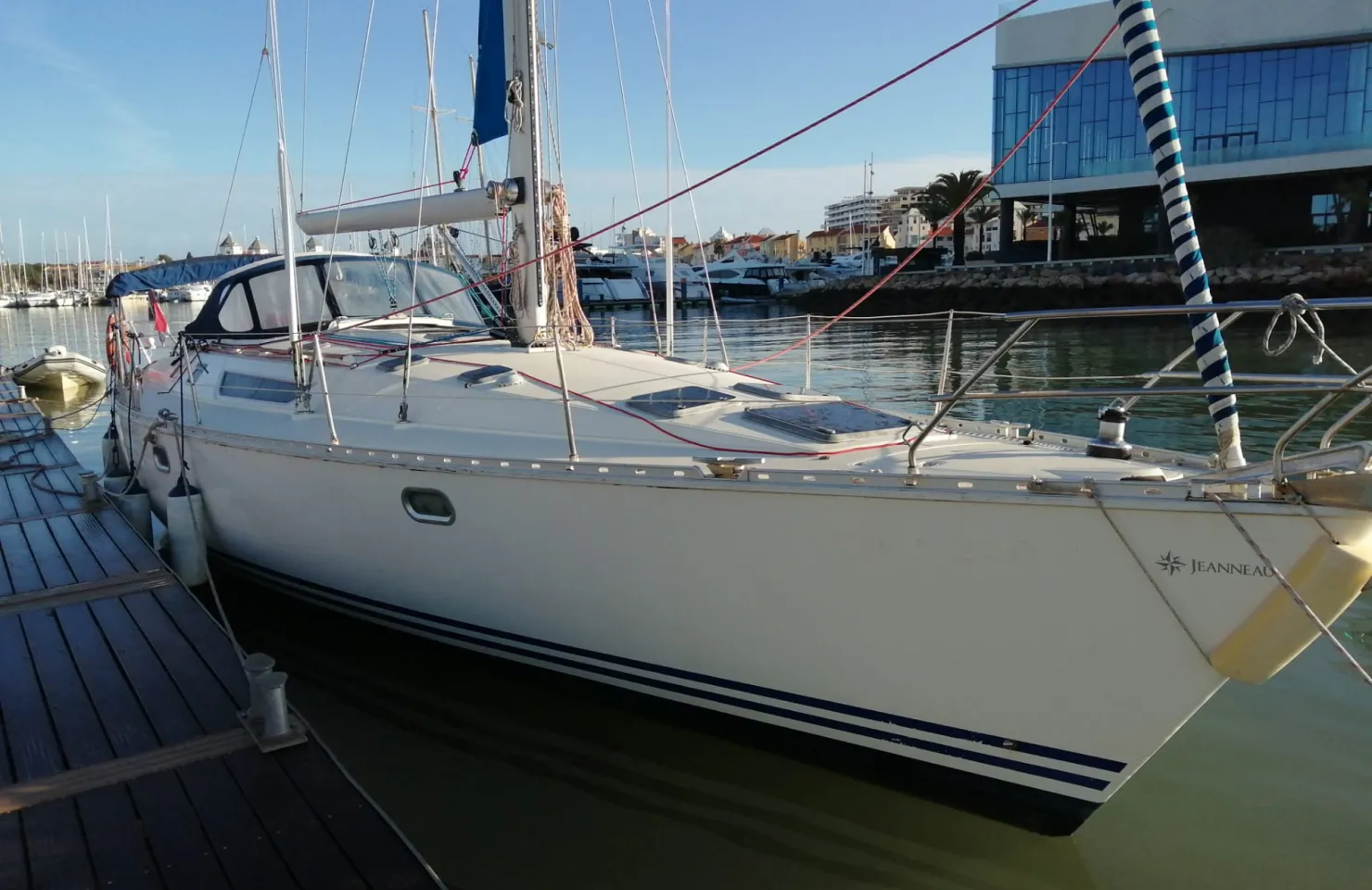 Aluguer de barcos a vela em Vilamoura