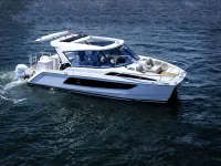 36' AQUILA POWERCAT (TMYL11)