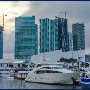 Downtown Miami private yacht hire
