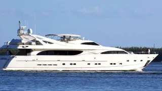 z112' FERRETI (TMYL09)