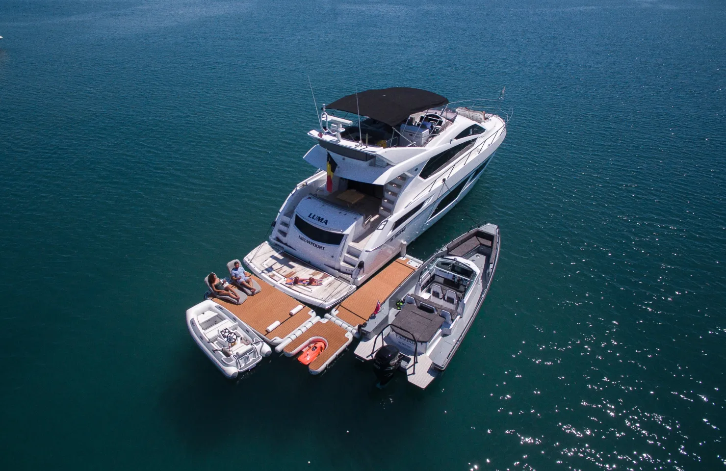 Luma Sunseeker Manhattan para aluguer privado